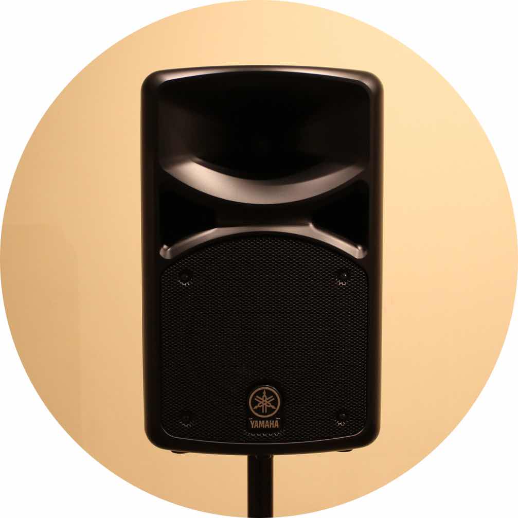 YAMAHA STAGEPAS400i